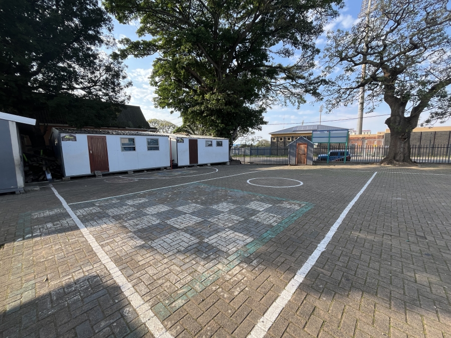 Commercial Property for Sale in Southernwood Eastern Cape
